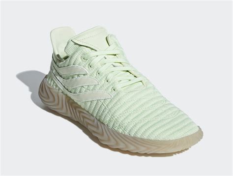 adidas sobakov grün